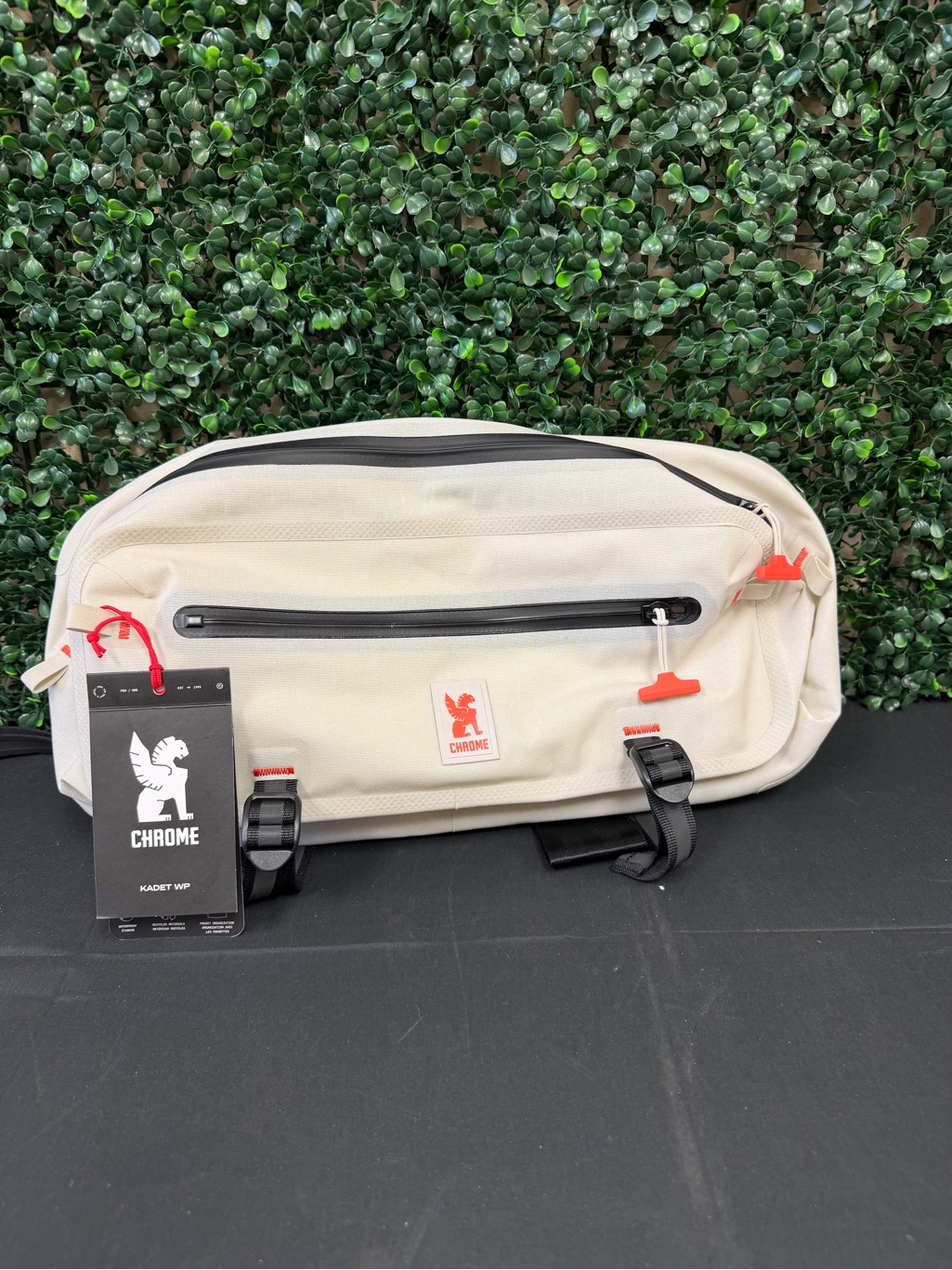 Chrome Industries Kadet Wp Sling — image 2 of 8